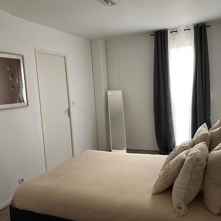 Maison Spacieuse Et Confortable 100M2 Avec Jardin Val-de-Reuil Dış mekan fotoğraf