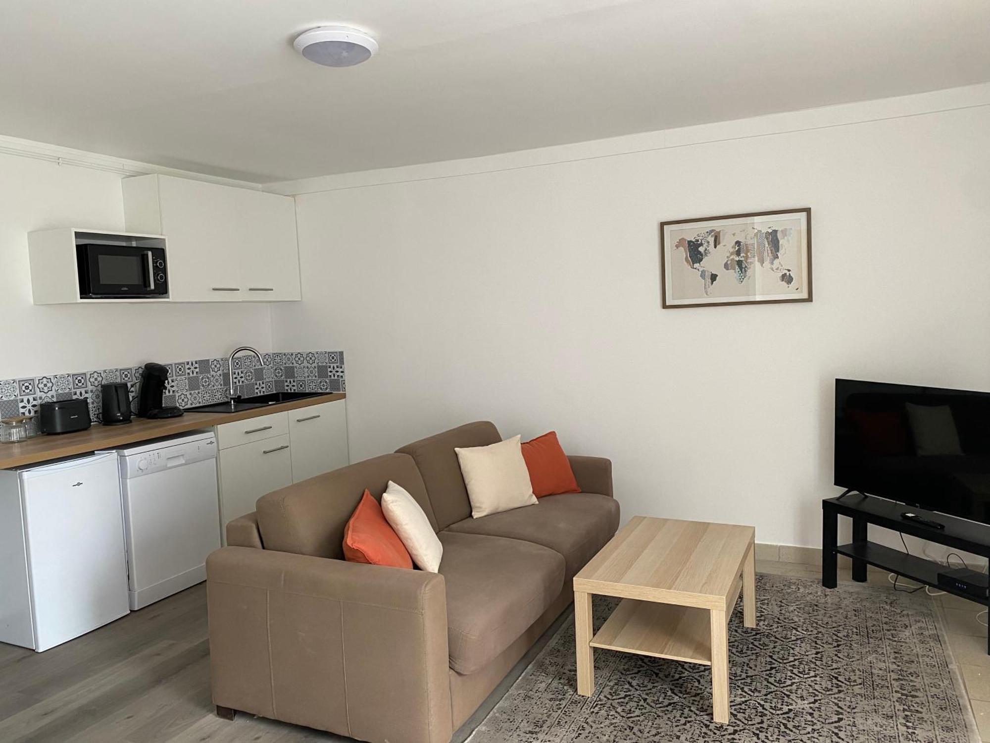 Maison Spacieuse Et Confortable 100M2 Avec Jardin Val-de-Reuil Dış mekan fotoğraf